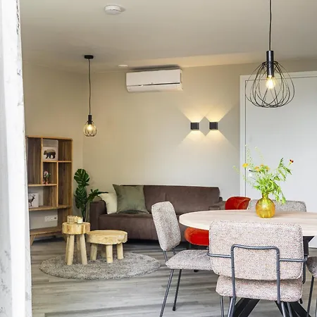 Holiday home Nrl 9 - Natuur Lakeij